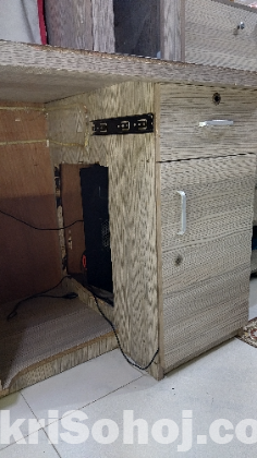 Computer Table